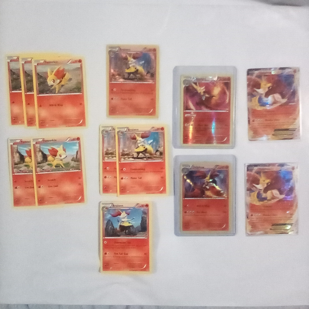 ✨Delphox Evolution Holofoil Pokemon Card Bundle✨